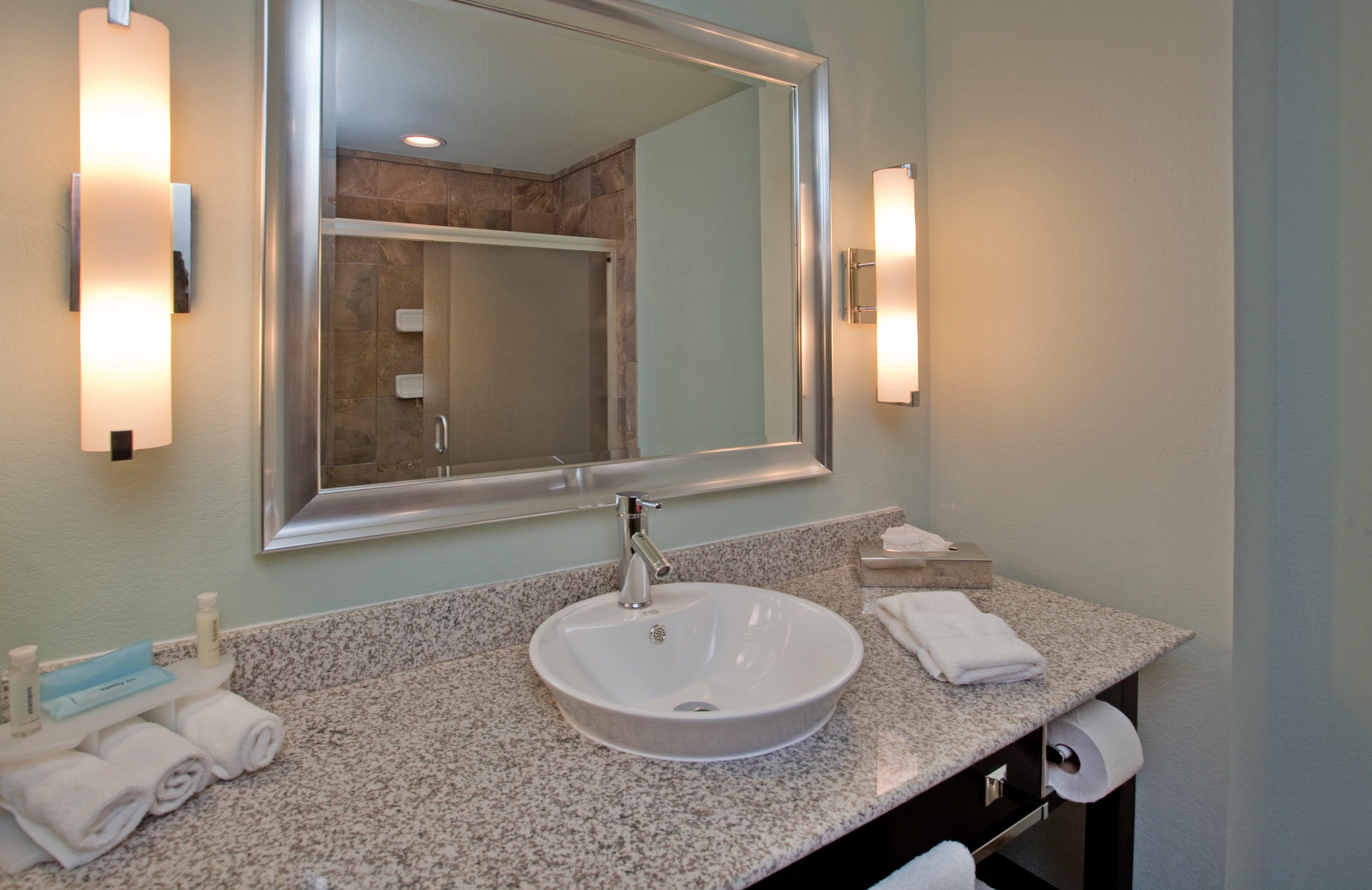 Holiday Inn Express Hotel And Suites Saint Robert By Ihg Phòng bức ảnh
